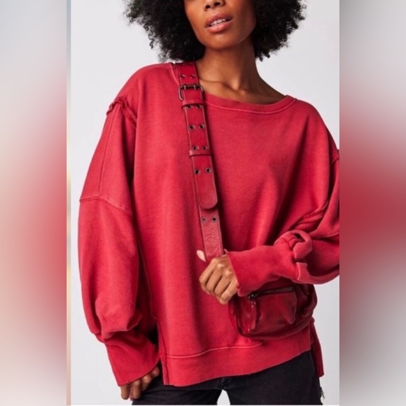 Free People We The Free Camden Sweatshirt in Red Size Medium NWOT - Picture 4 of 16